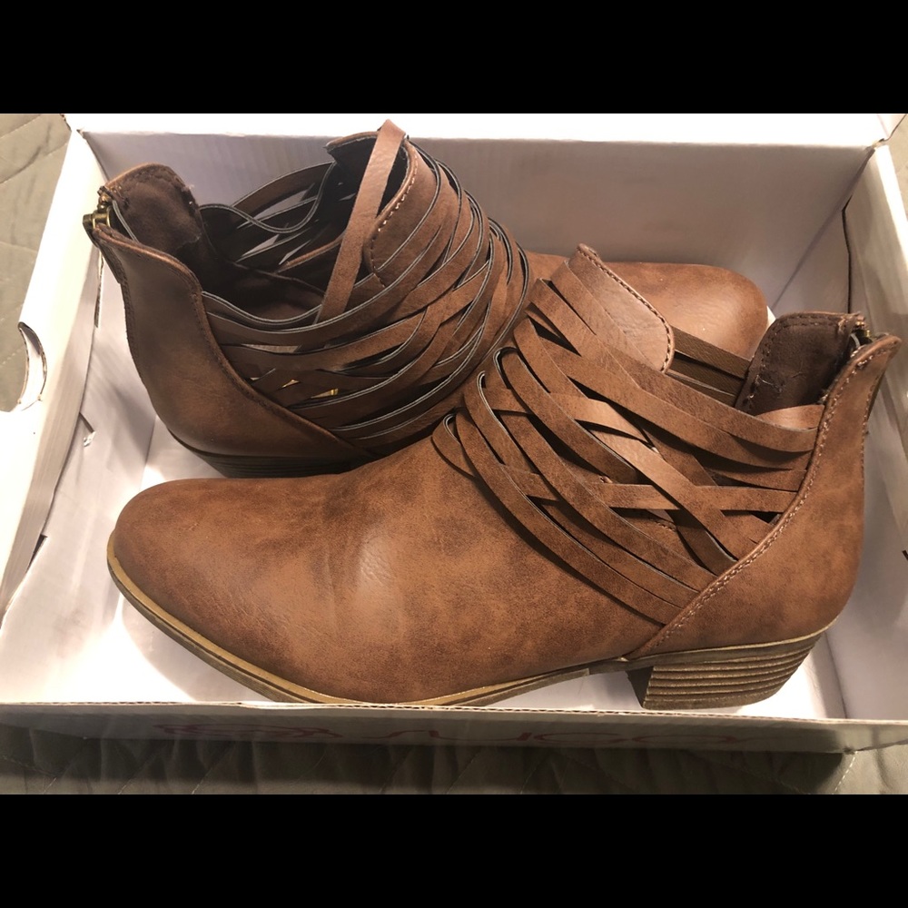 Ankle Boots by Sugar size 8.5 NIB